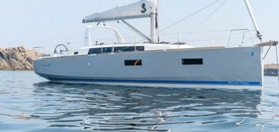 Oceanis 38
