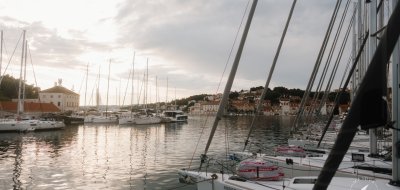 PONDĚLÍ - 28. 4. 2025